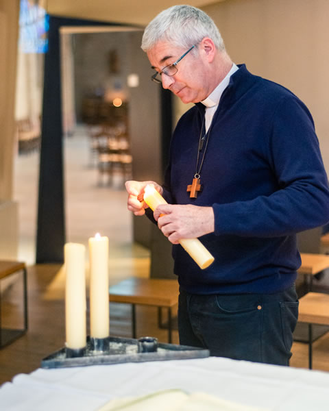 Père Emmanuel Tois : de juge des hommes à père des hommes