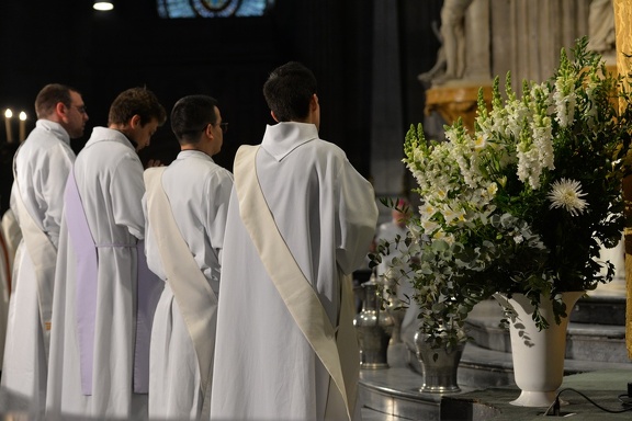Mercredi 5 avril : prier pour les prêtres